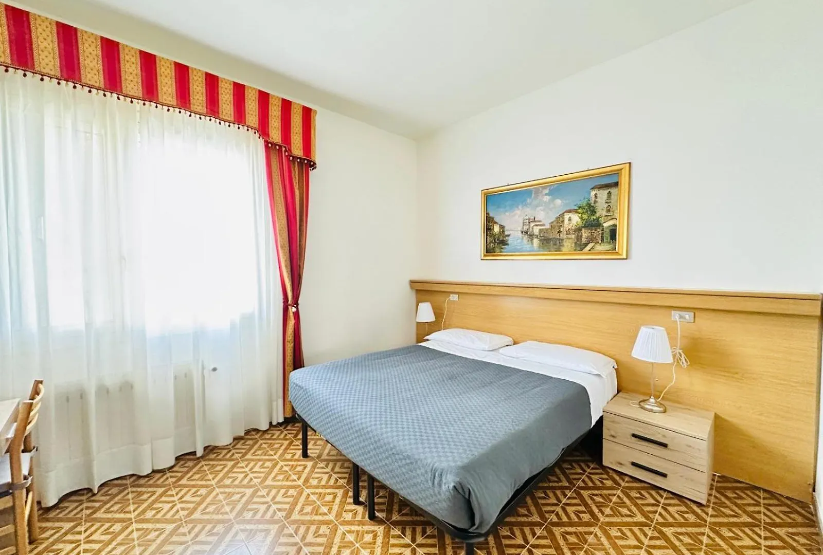Hotel Tito Mestre 3*,
