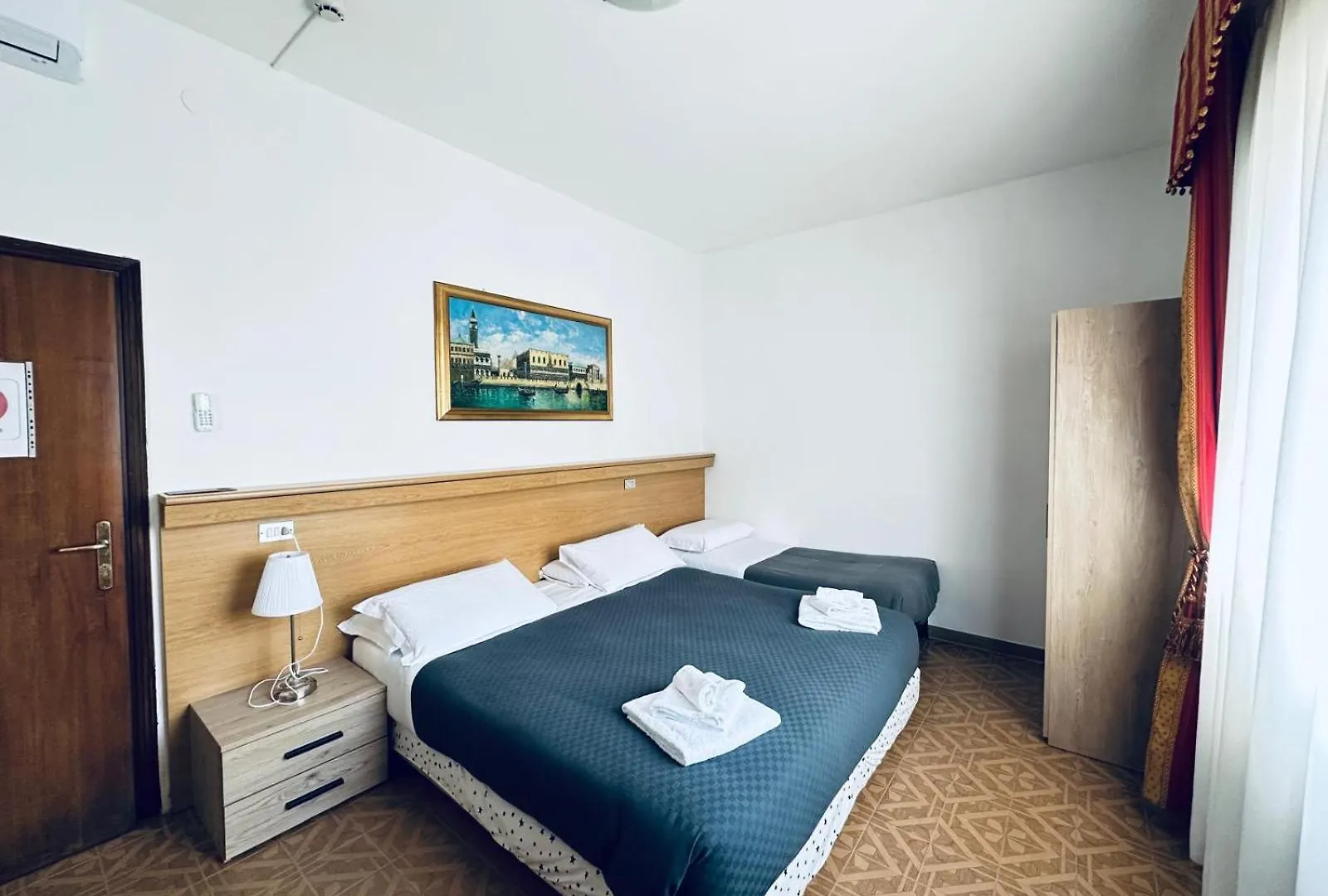 Hotel Tito Mestre