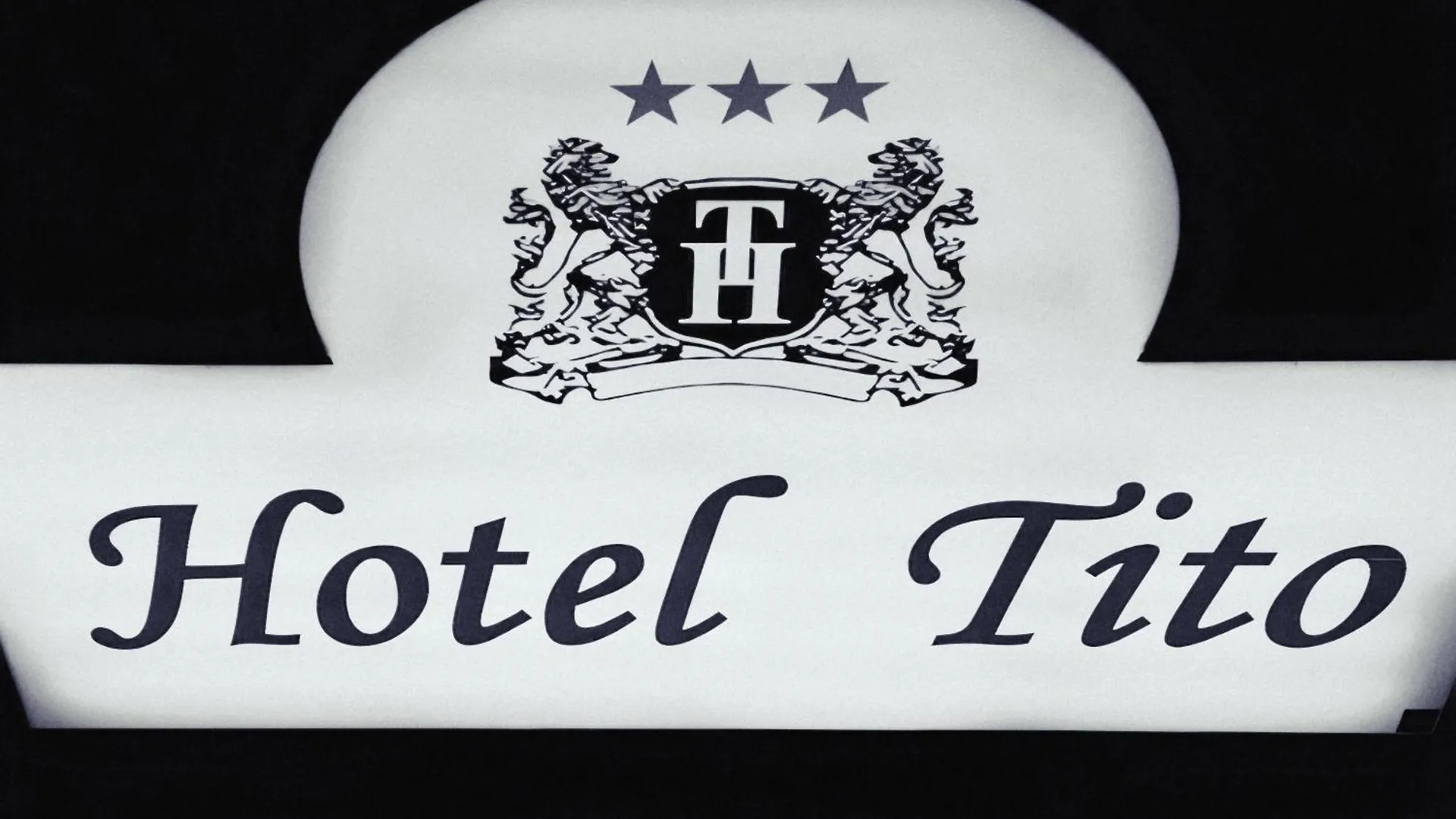 Hotel Tito Mestre